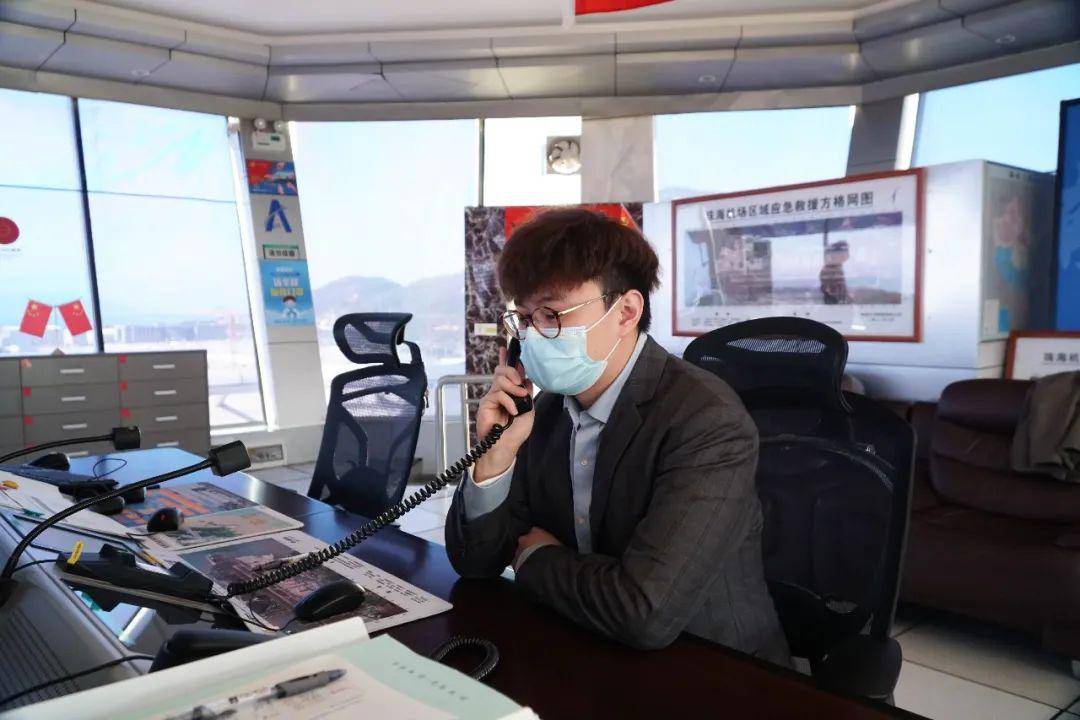 致敬榜样,砥砺前行—珠海空管站管制运行部举行2021年度先进荣誉颁奖仪式(图20) 致敬榜样,砥砺前行—珠海空管站管制运行部举行2021年度先进荣誉颁奖仪式(图20)