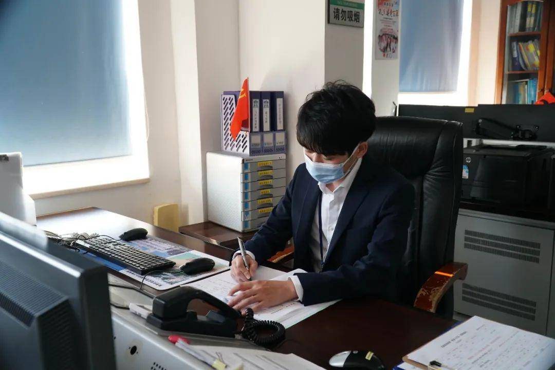 致敬榜样,砥砺前行—珠海空管站管制运行部举行2021年度先进荣誉颁奖仪式(图21) 致敬榜样,砥砺前行—珠海空管站管制运行部举行2021年度先进荣誉颁奖仪式(图21)