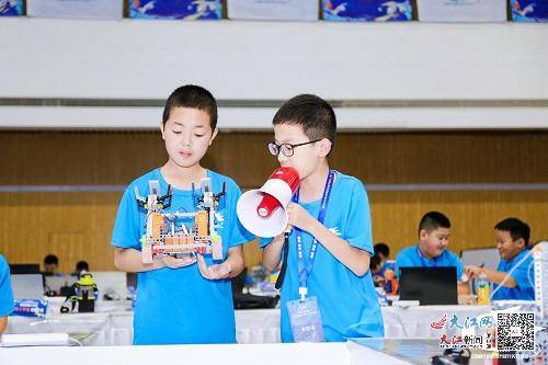 瑞昌市实验小学学生荣获全国“创新之星”称号(图1)